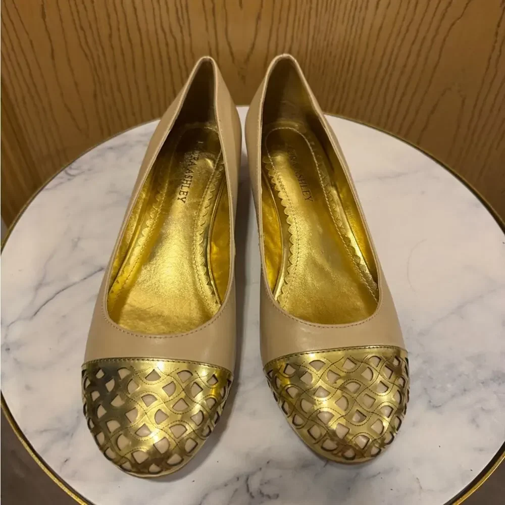 Laura Ashley chic flats