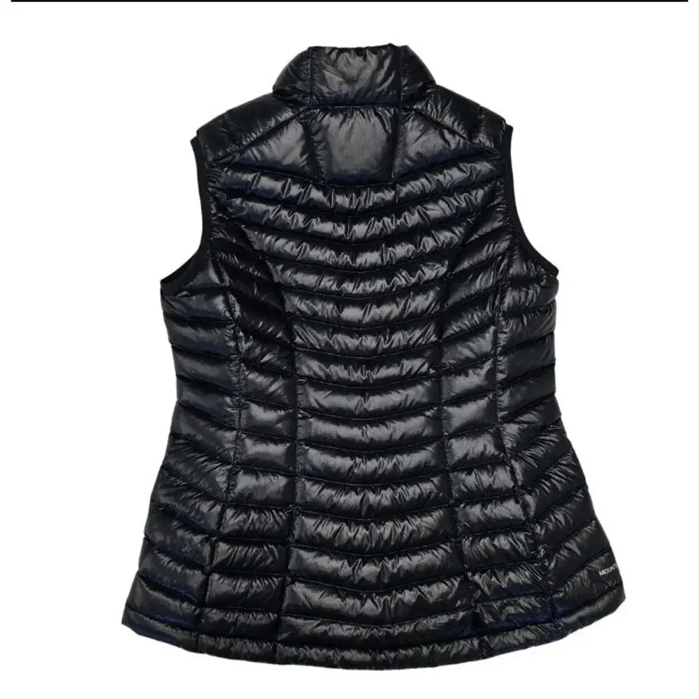 Mountain Hardwear secure women even
