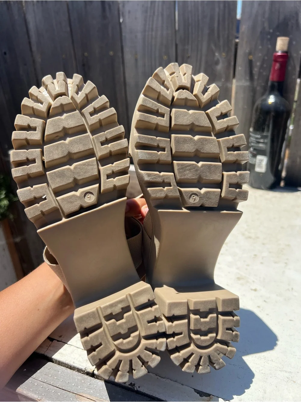 Steve Madden stylish beige