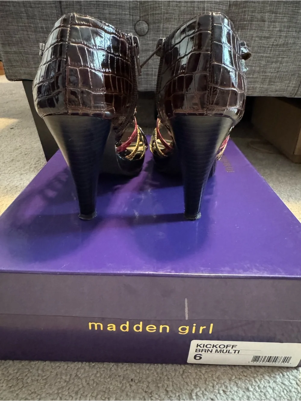 Madden Girl make statement
