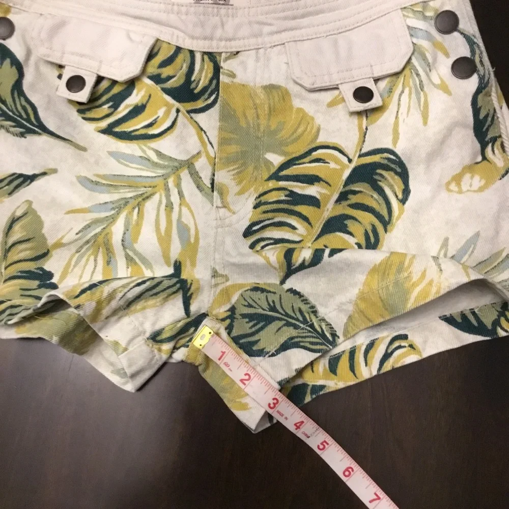 Free People Tropical Combo Denim Shorts Sz 26