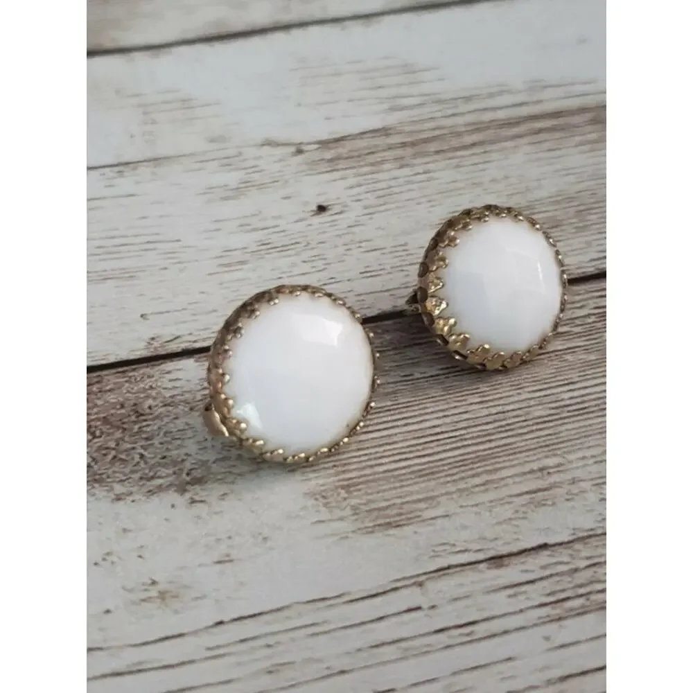 Vintage clip earrings
