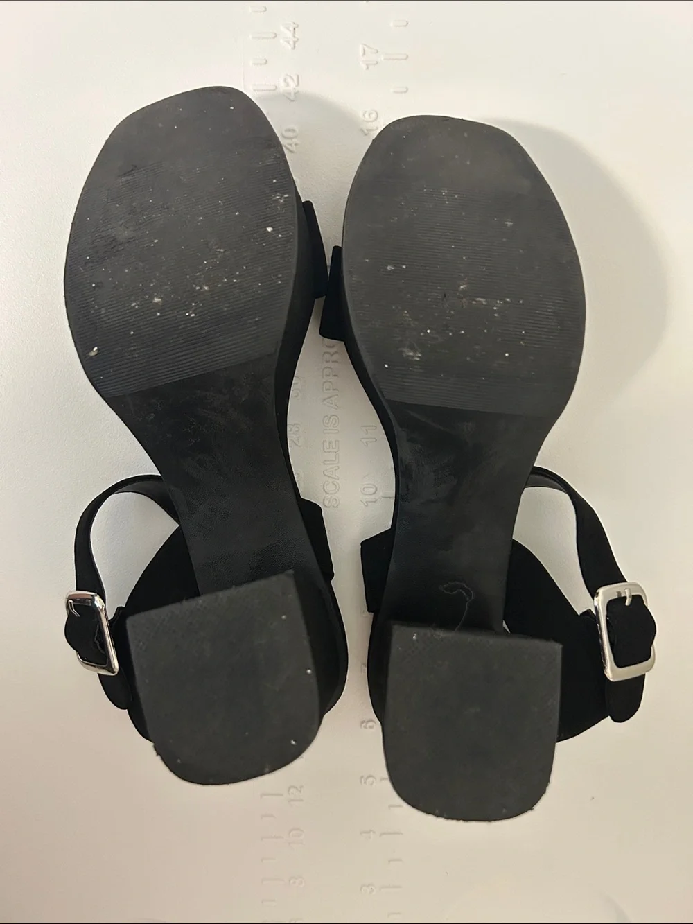 Soda black upper