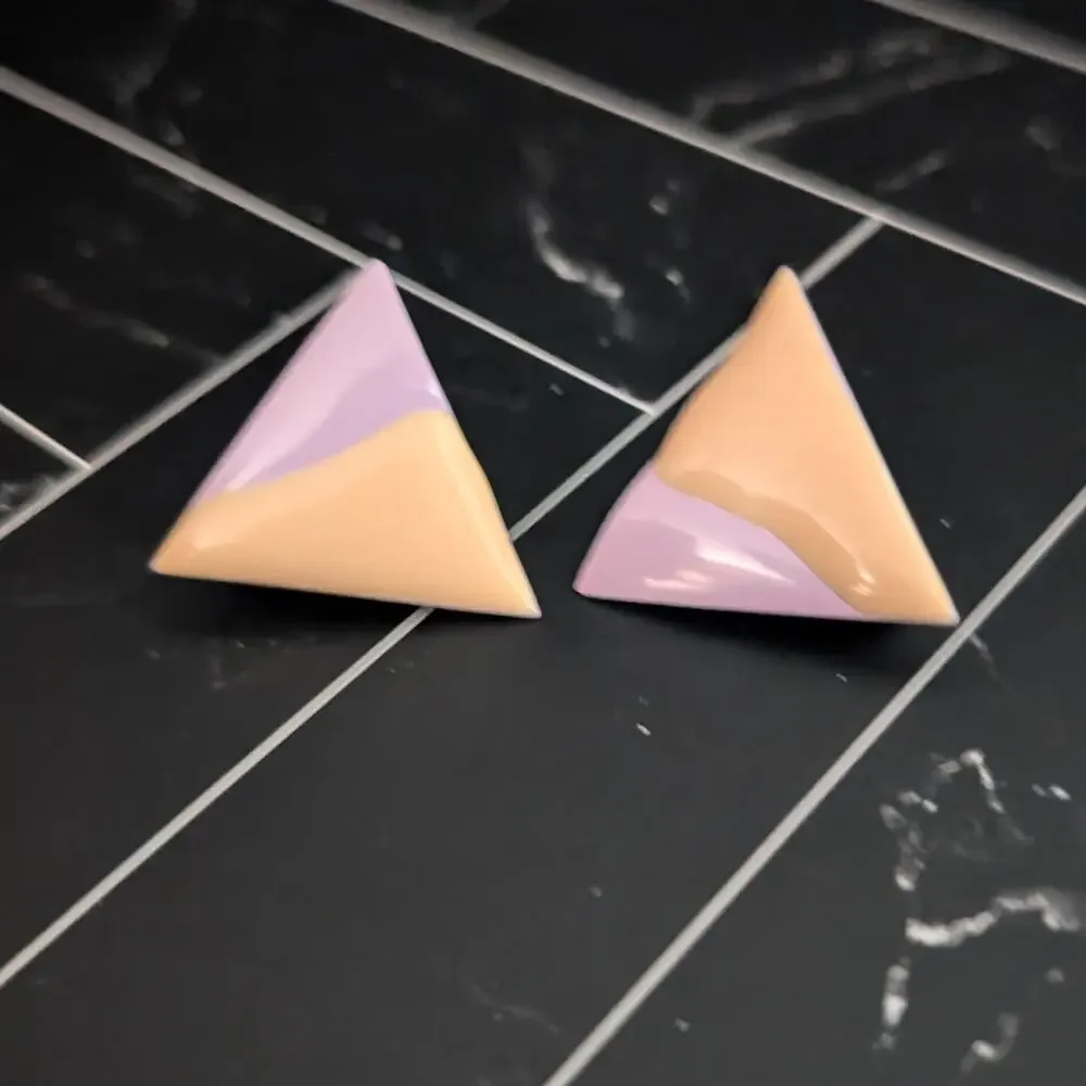 Vintage Clip On Earrings 1
