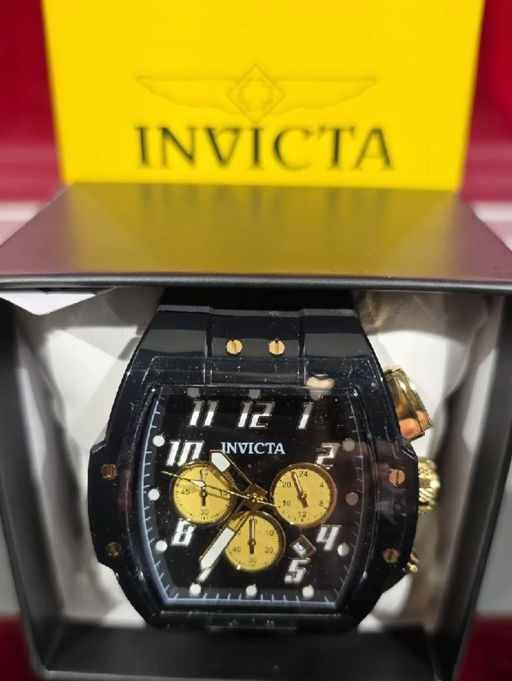 Invicta men chronograph