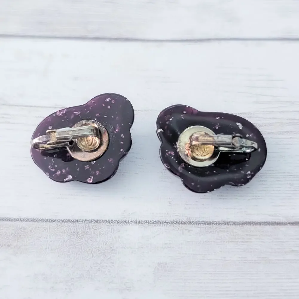 Vintage clip earrings
