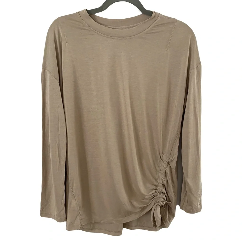 Lululemon‎ Side Cinch Tan Long Sleeve Casual Athleisure Crewneck Top Size 6