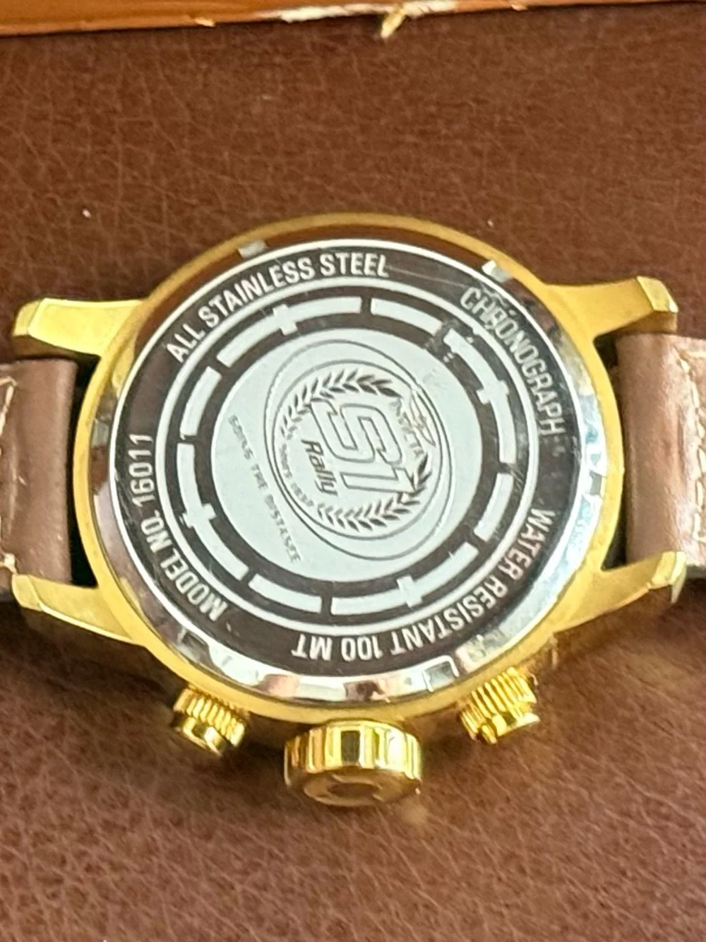 Invicta elegant chronograph