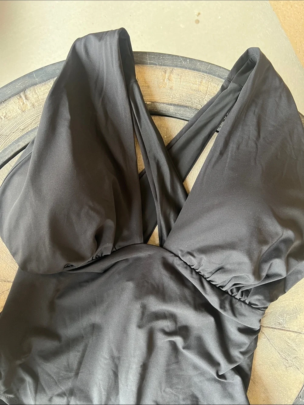 CALIA by Carrie Underwood sleek black