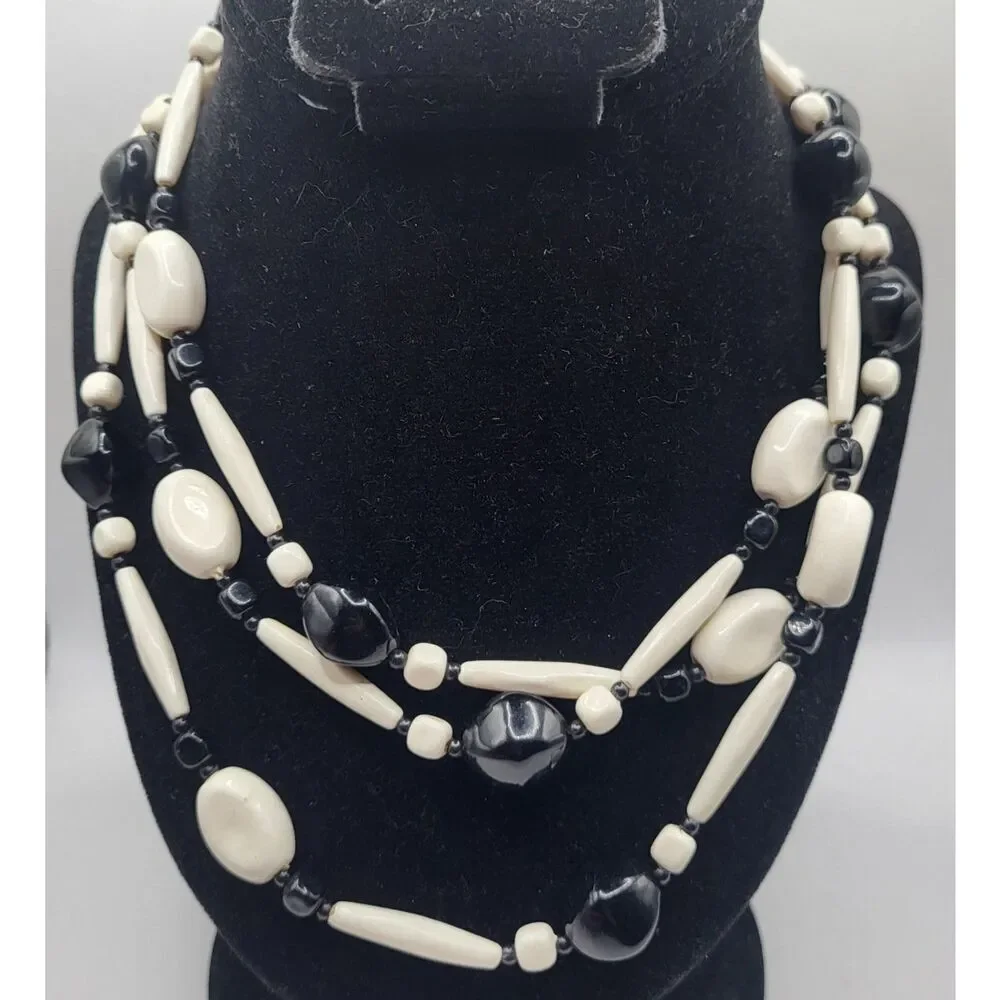 Vintage 70s Extra Long Strand Black White Beaded Necklace 53in