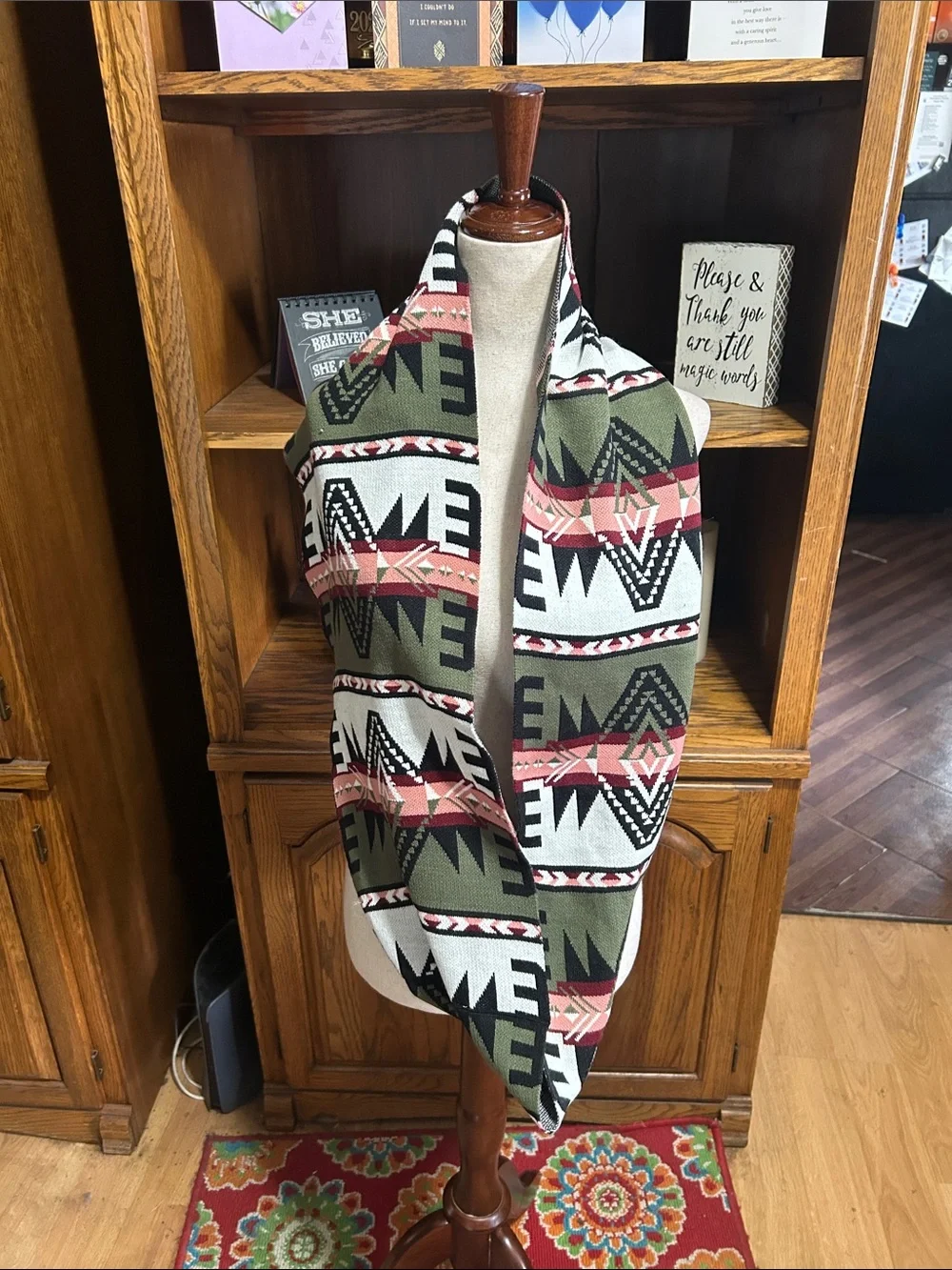 Wallflower cozy infinity