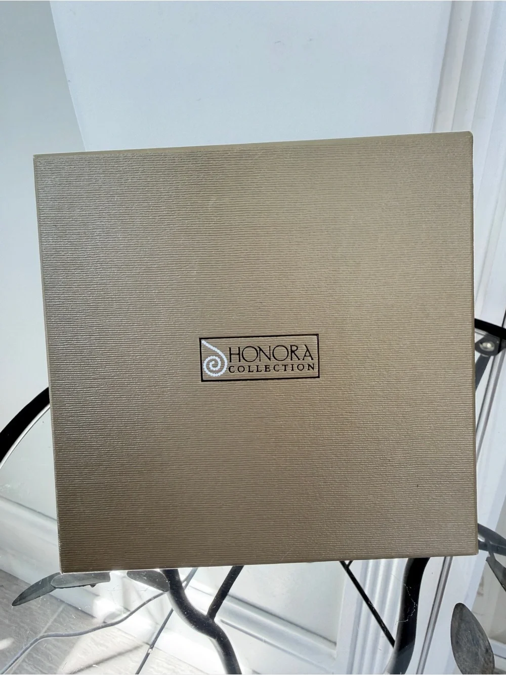 Honora genuine tested might