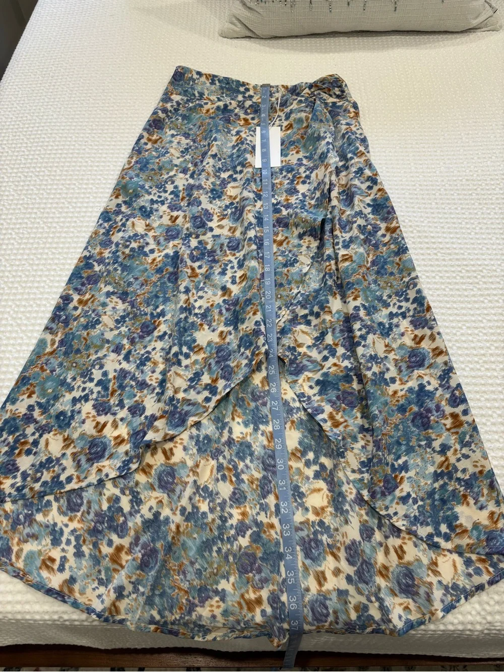 Lush lightweight floral