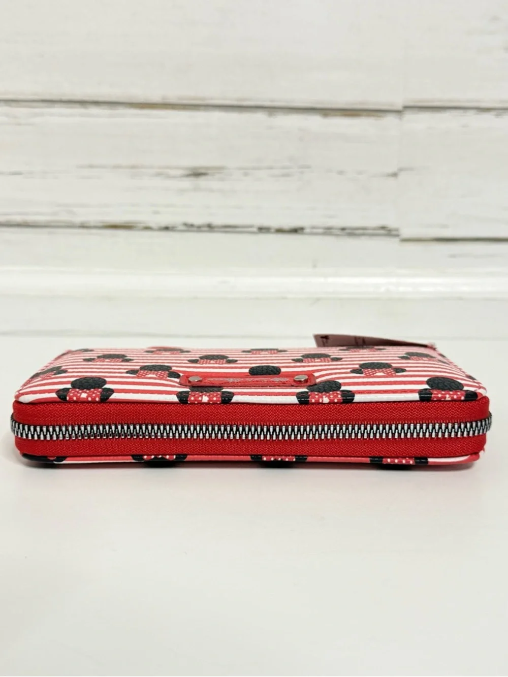 Disney Minnie Mouse Zip Around Wallet Wristlet