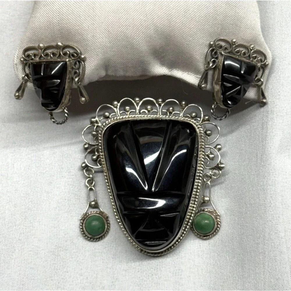 Vintage Mexico Sterling Silver Black Onyx Carved Mask Brooch and Earring Set MCM