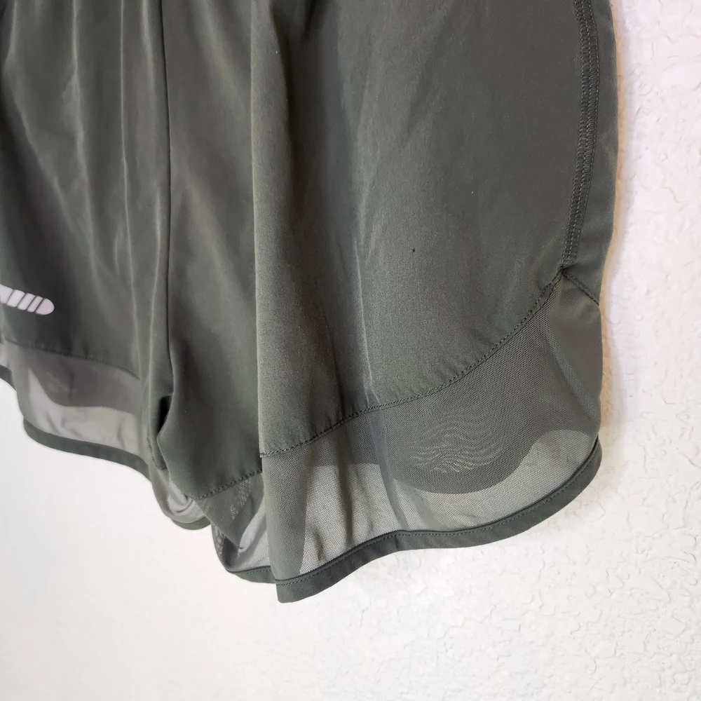 No brand pictures items