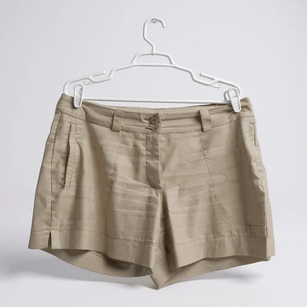 Nike Golf Shorts Athletic Preppy Tan Khaki Zipper Pockets Size Medium M