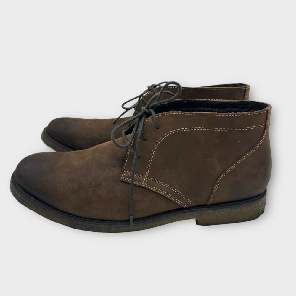 Johnston & Murphy closet size they