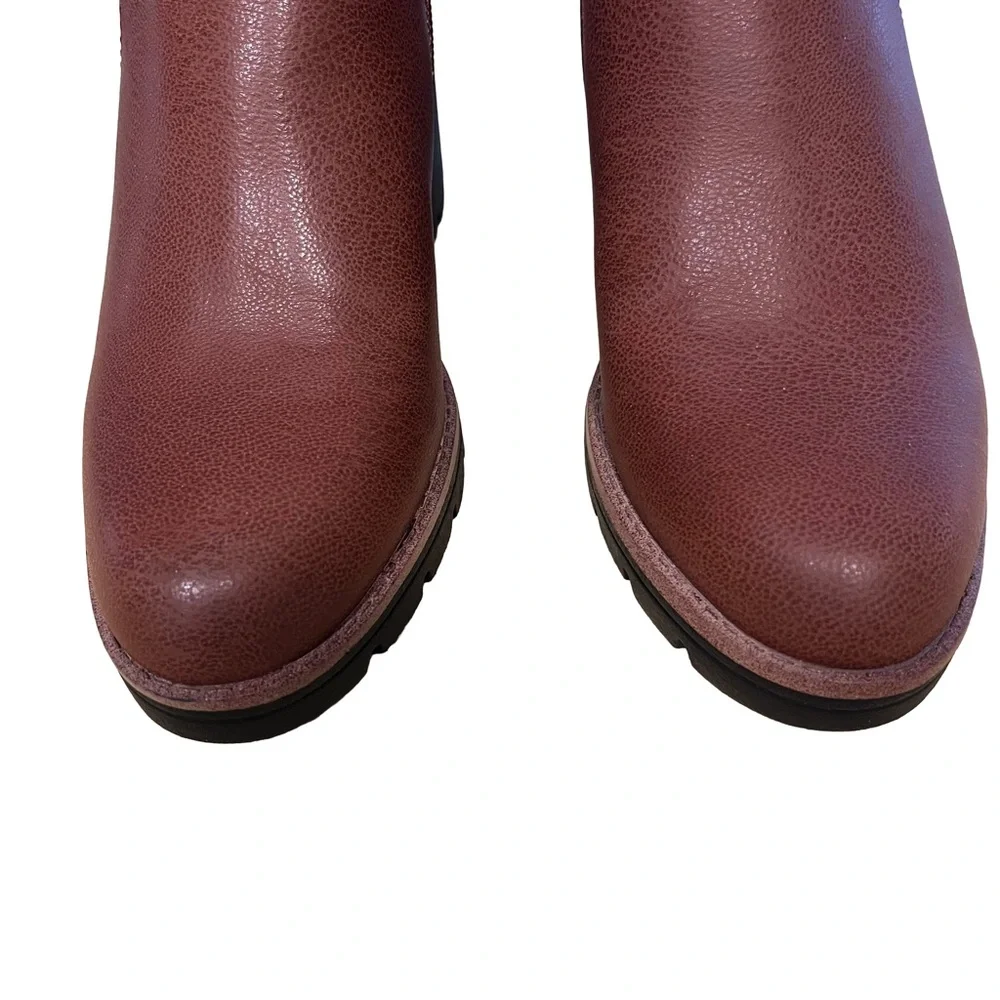 Naturalizer new without