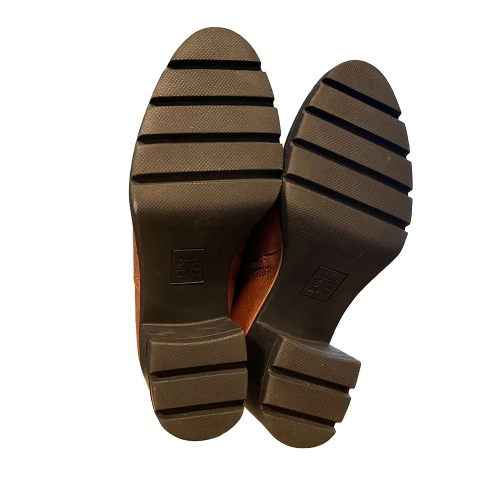 Naturalizer new without