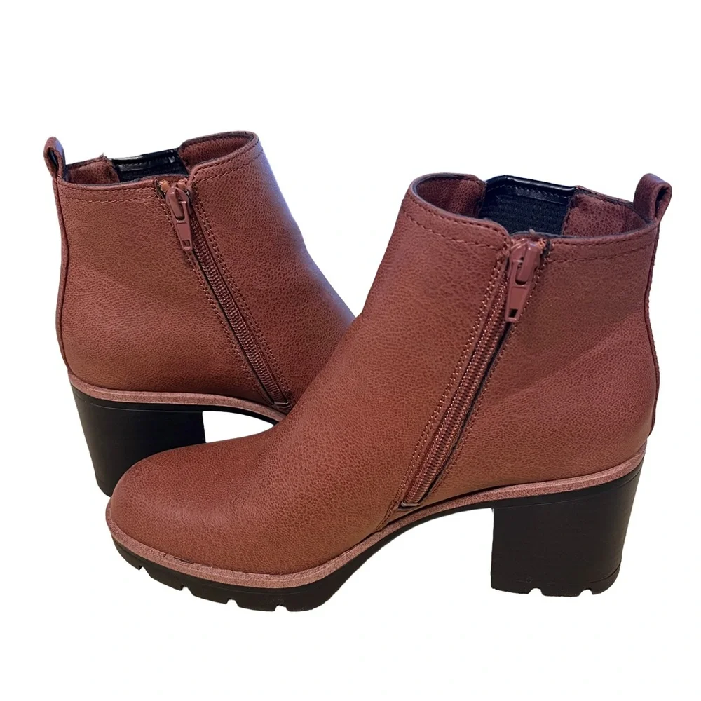Naturalizer new without