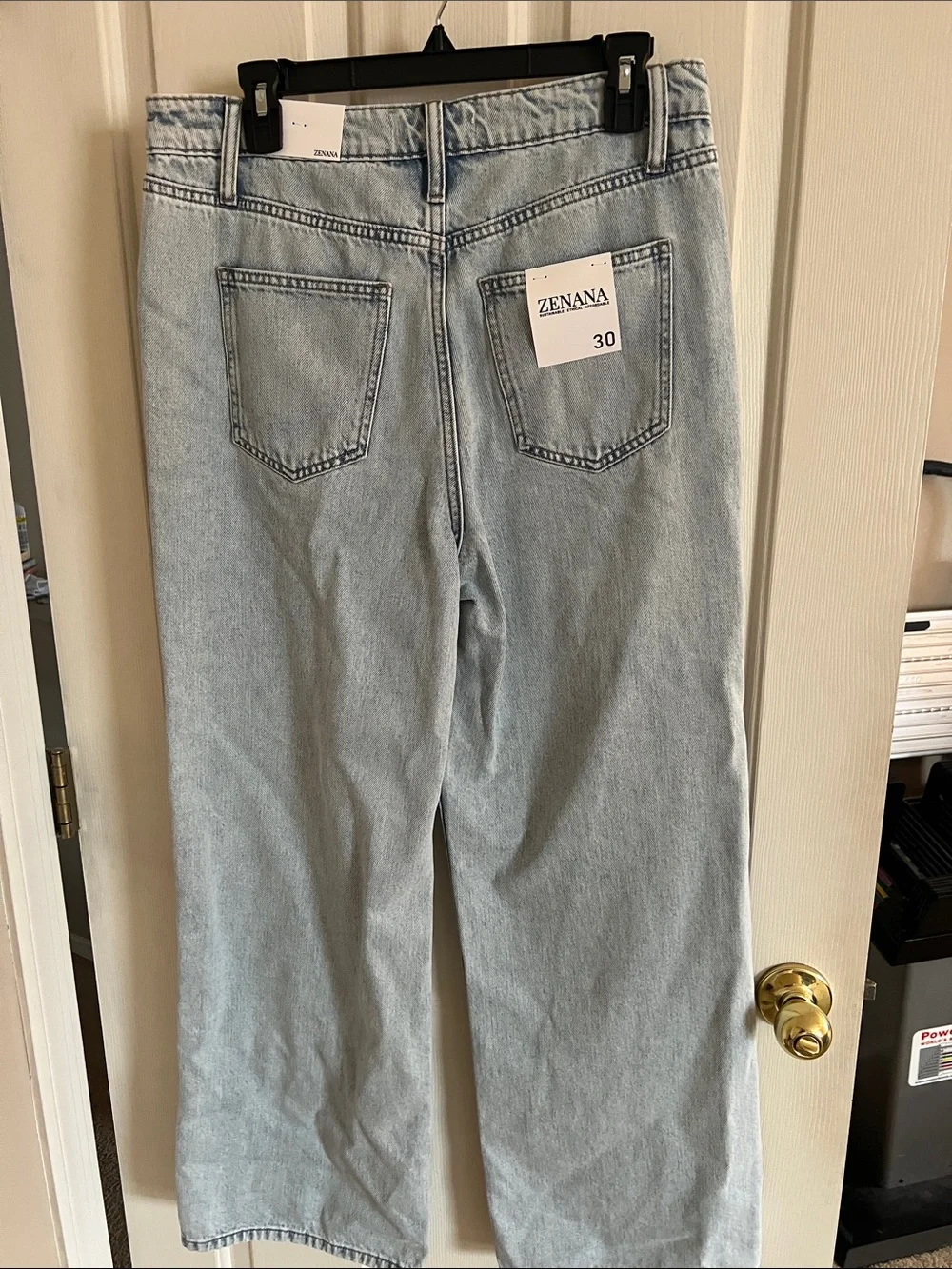 Zenana Outfitters relaxed straight