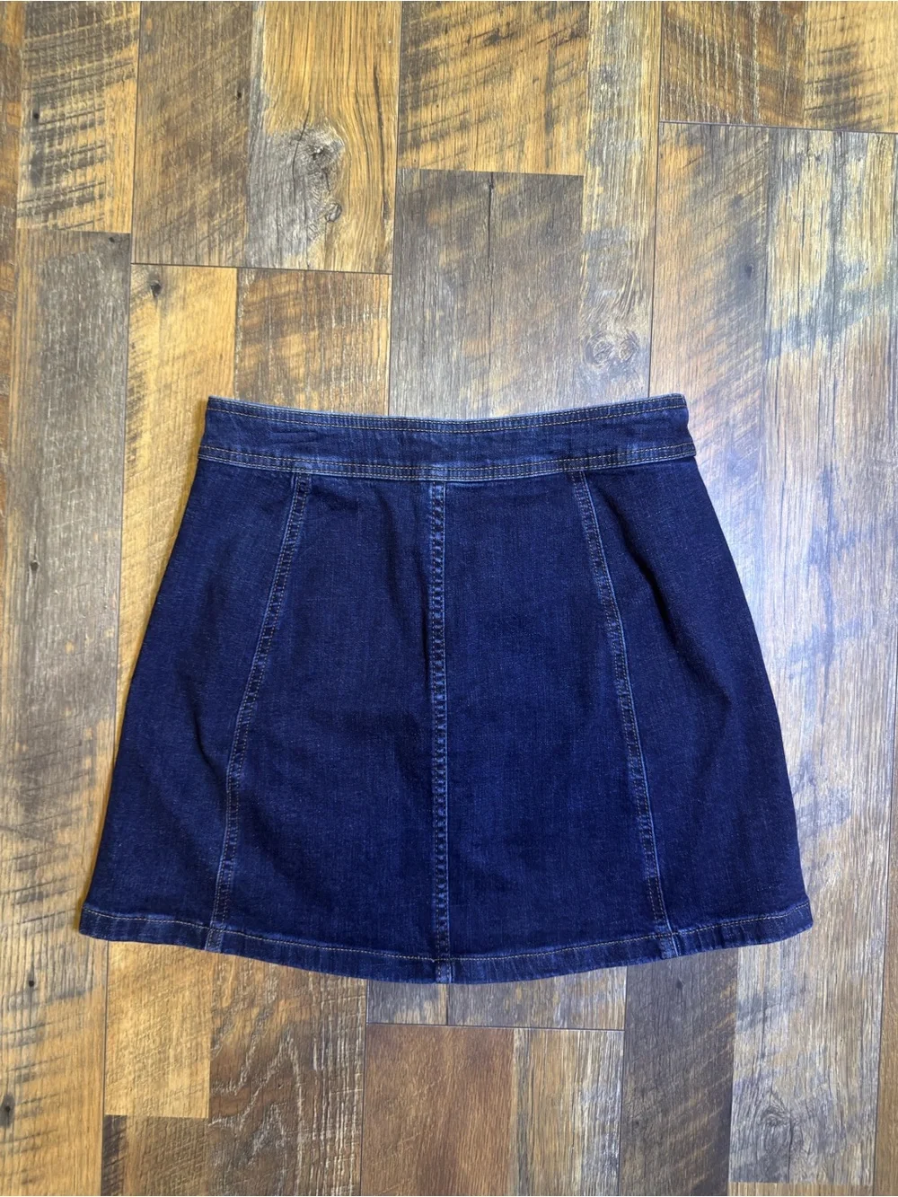 Madewell denim A line mini skirt button up size 4 NEW