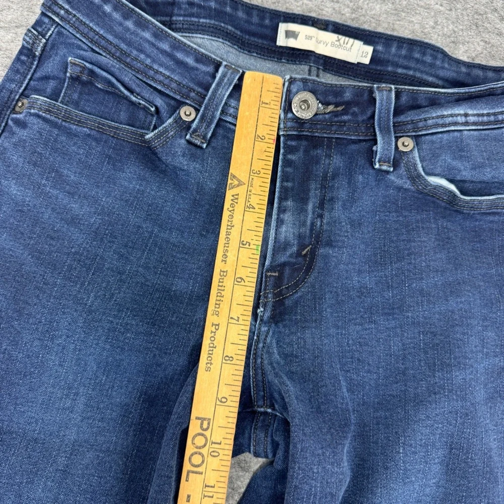 Levis good preowned