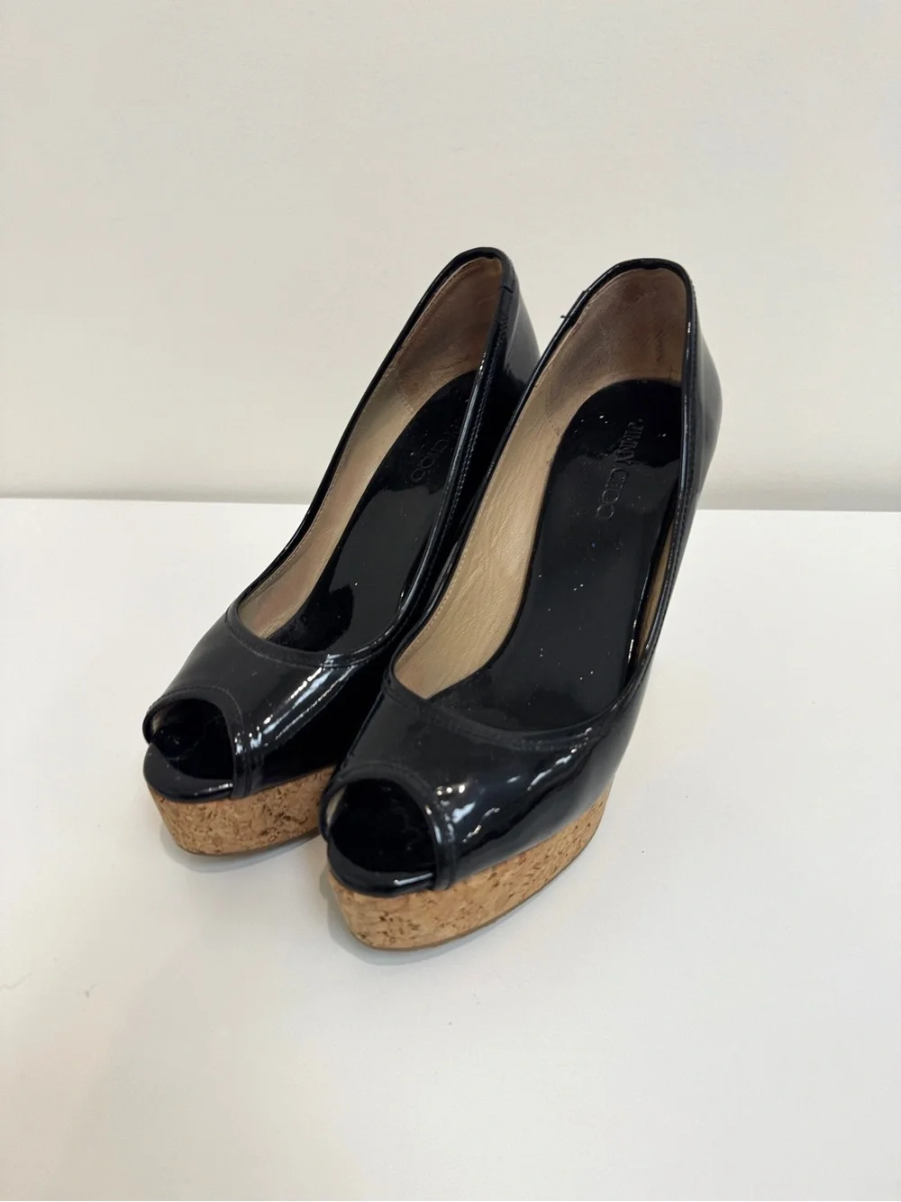 Jimmy Choo approx footbed pin