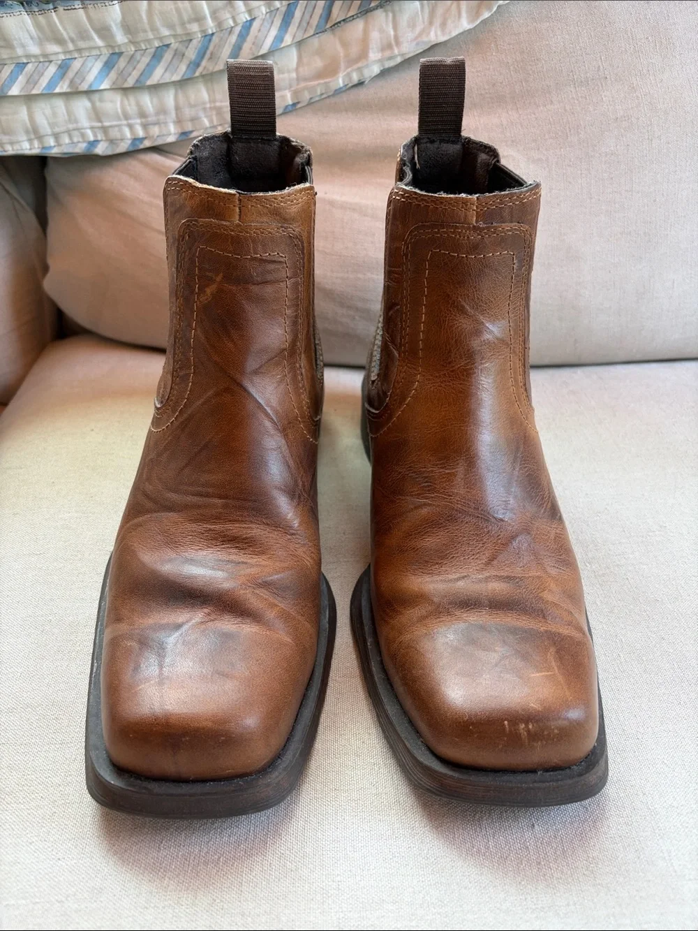 Ariat like new