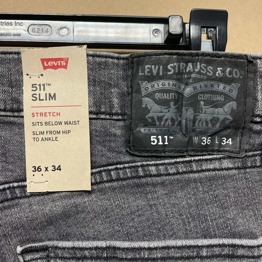 Levis levis 511