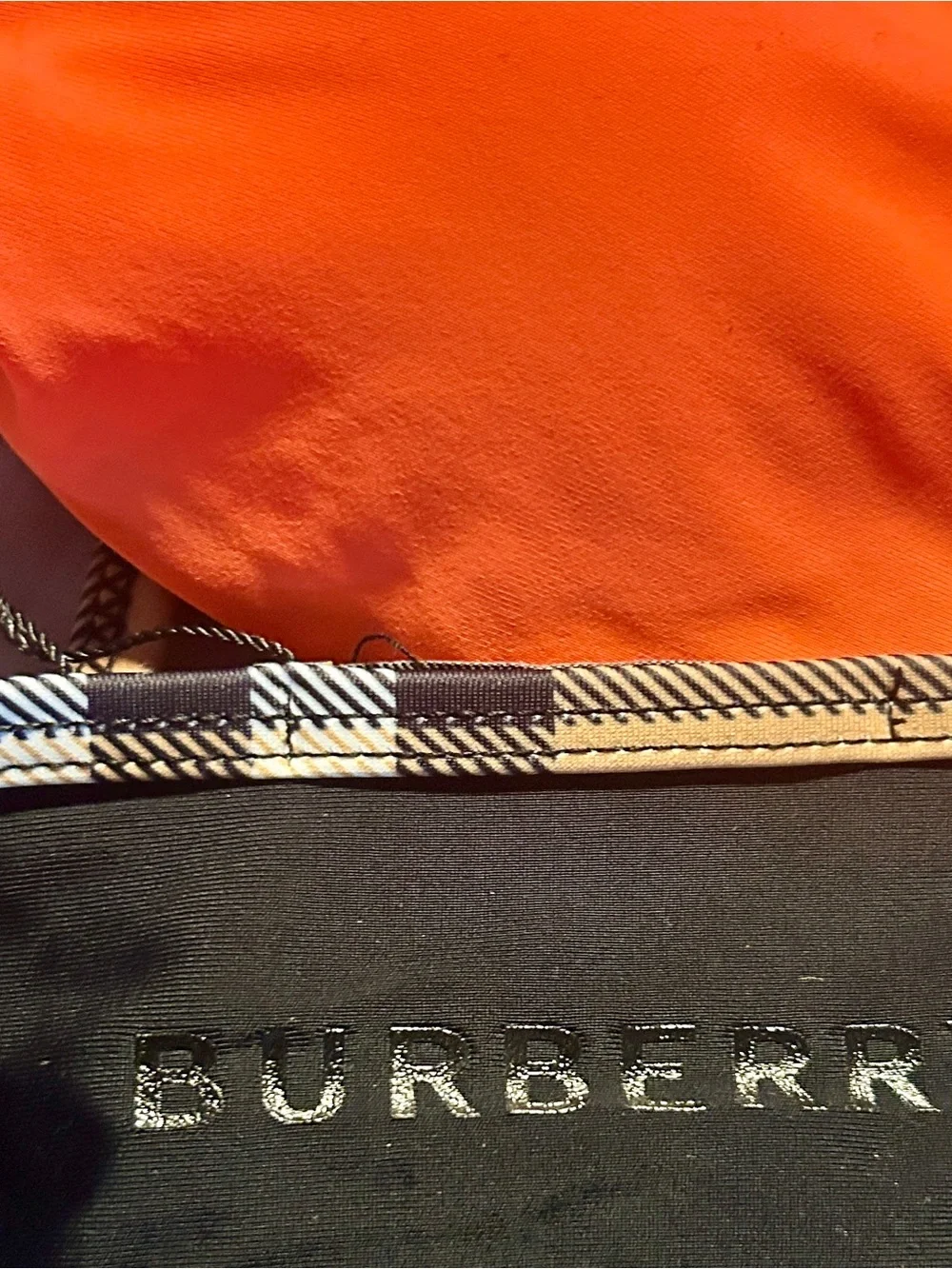 Burberry classic triangle
