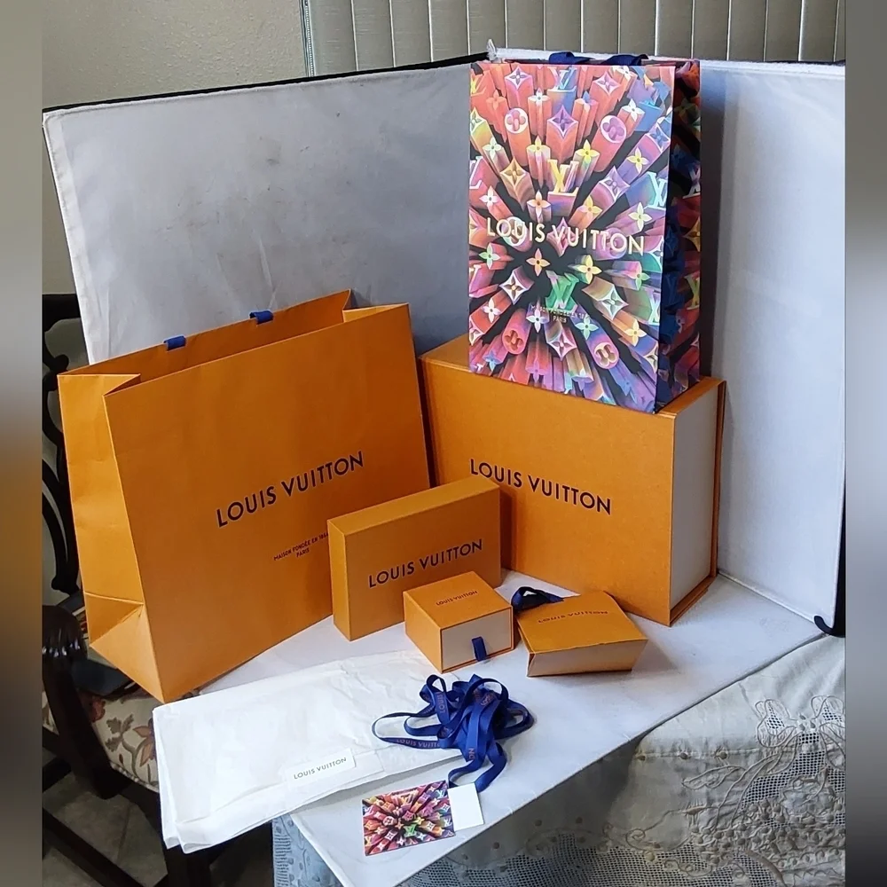 LOUIS VUITTON‎ BOXES & BAGS STORAGE  /ORGANIZER PACKAGE