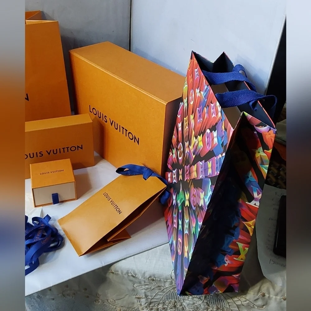 LOUIS VUITTON‎ BOXES & BAGS STORAGE  /ORGANIZER PACKAGE