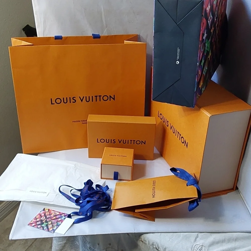 LOUIS VUITTON‎ BOXES & BAGS STORAGE  /ORGANIZER PACKAGE