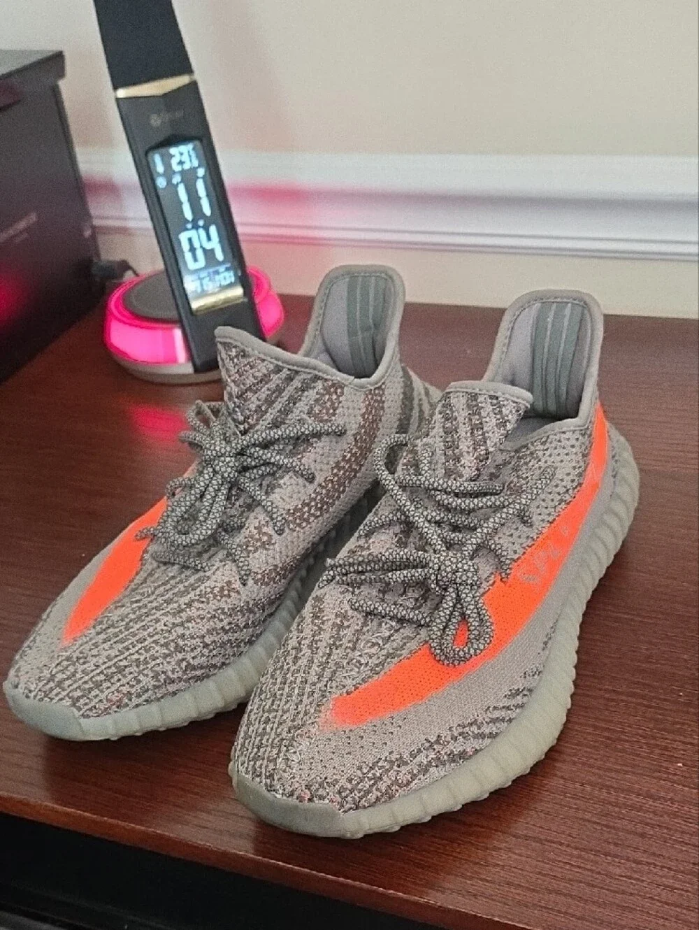 Yeezy Boost 350 V2 Grey with Bright Orange Stripe Mens size 12