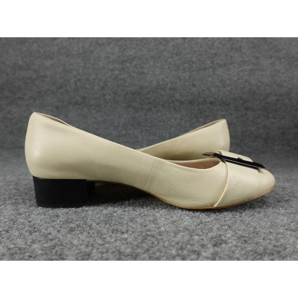 Louise et Cie toe louise