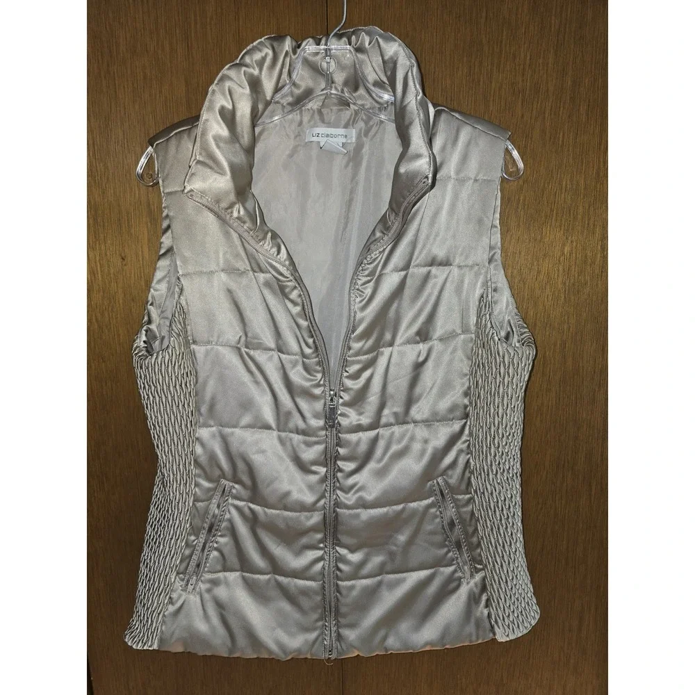 Liz‎ Claiborne Womans Puffer Vest Medium Grey Zip Side Pockets Quilted