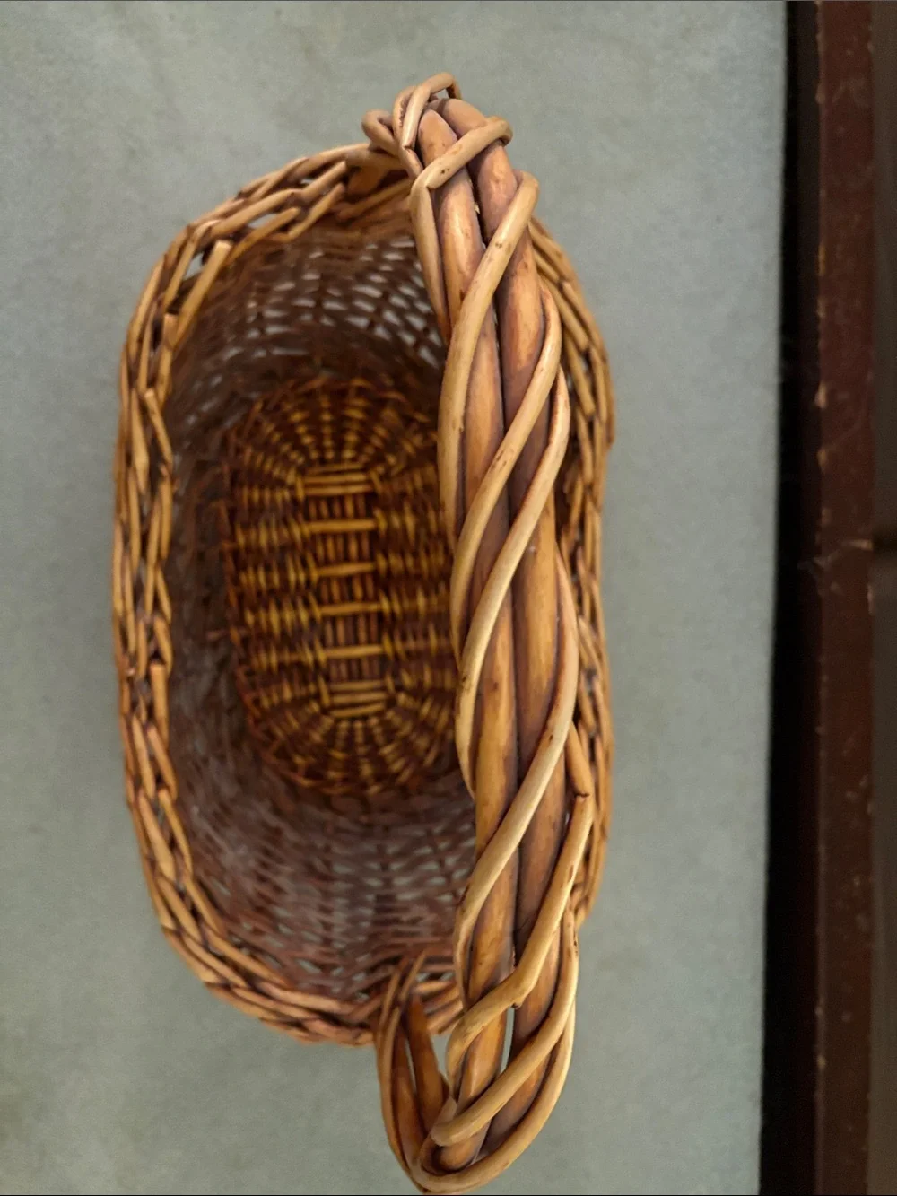 N/A handwoven wicker