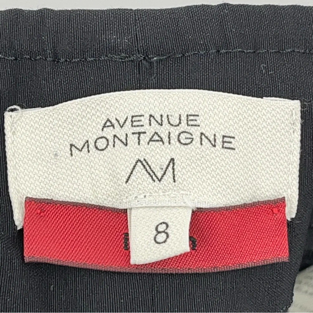 Avenue Montaigne like new