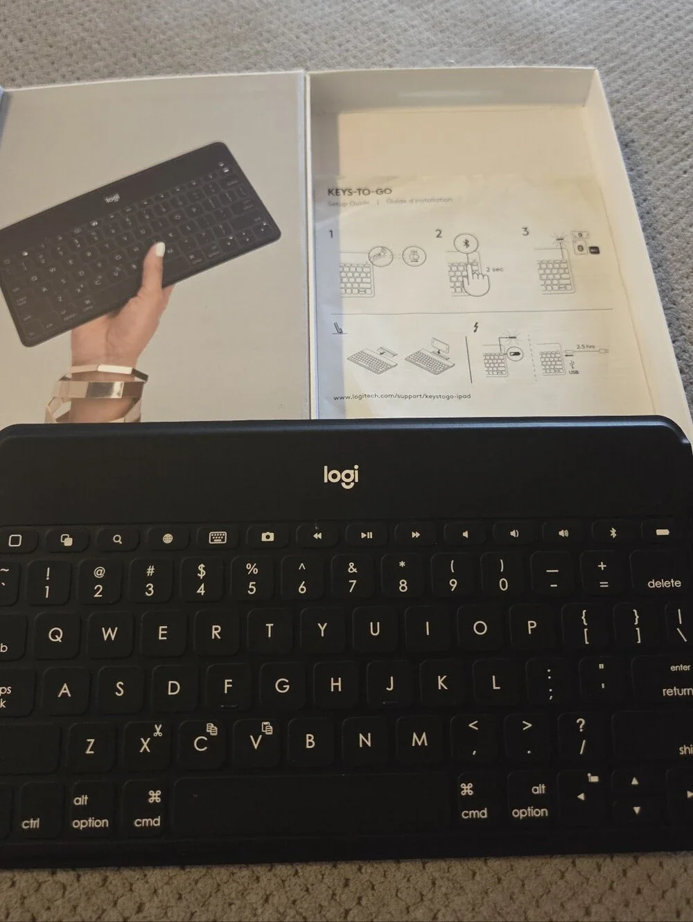 Logitech 920-006701 Keys-to-go Apple iPad, iPhone, Apple TV Portable keyboard