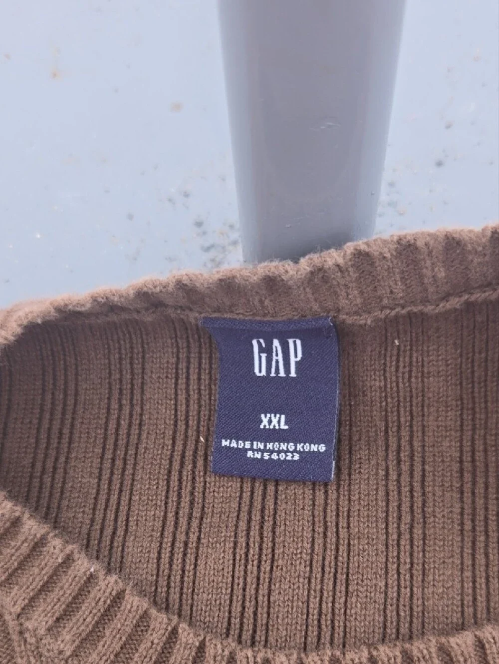 GAP Men's Ribbed Crewneck Sweater in Brown
