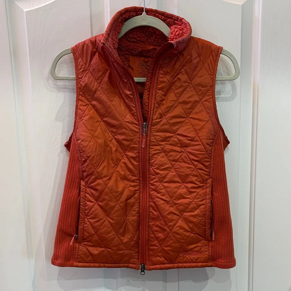 L.L. Bean Orange Quilted Vest Women’s XS Petite