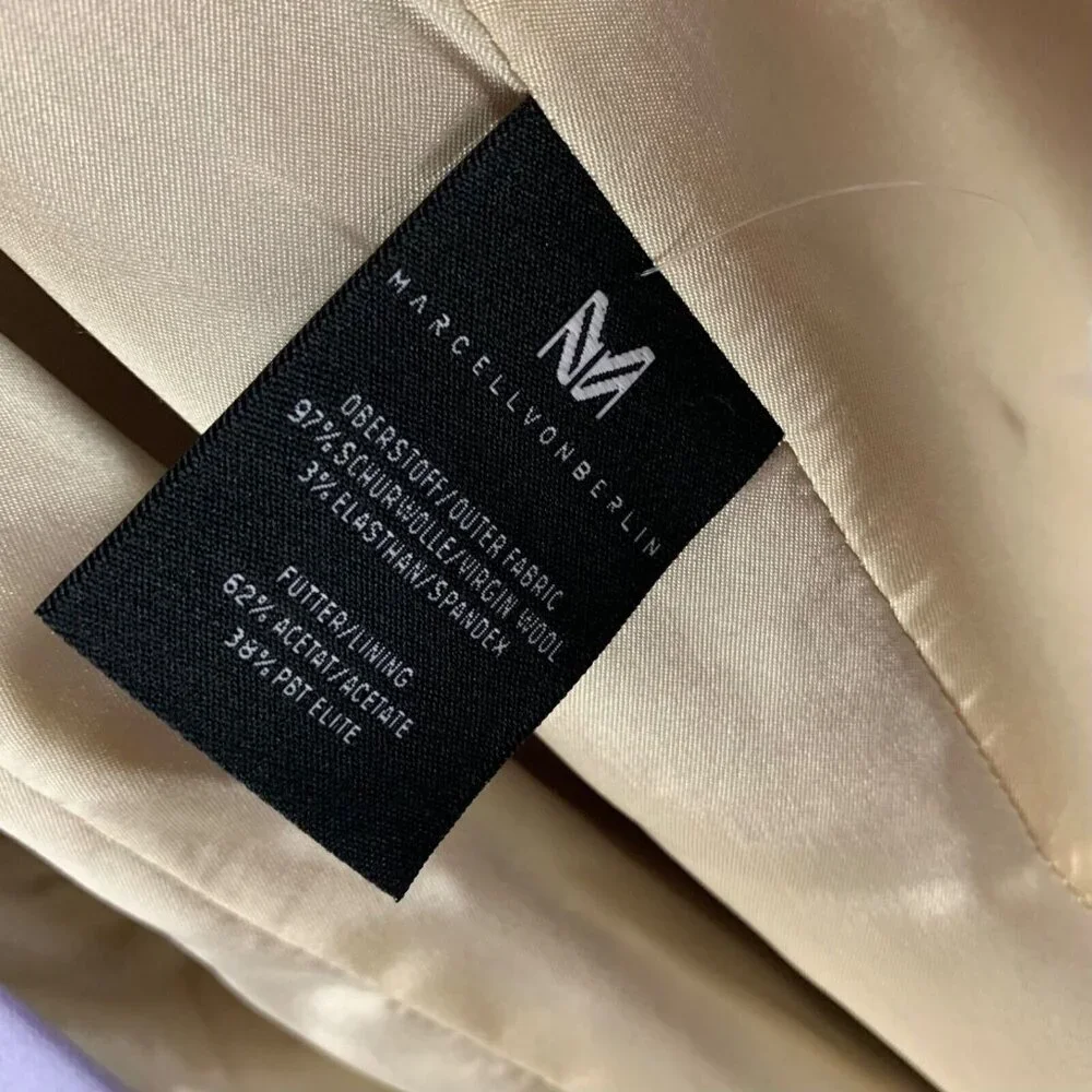 Marcell Von Berlin Women's Double Breasted Long Coat Lilac Blazer Size 4 US 9231