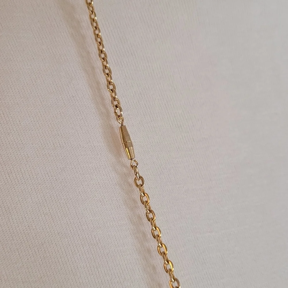 Vintage not gold