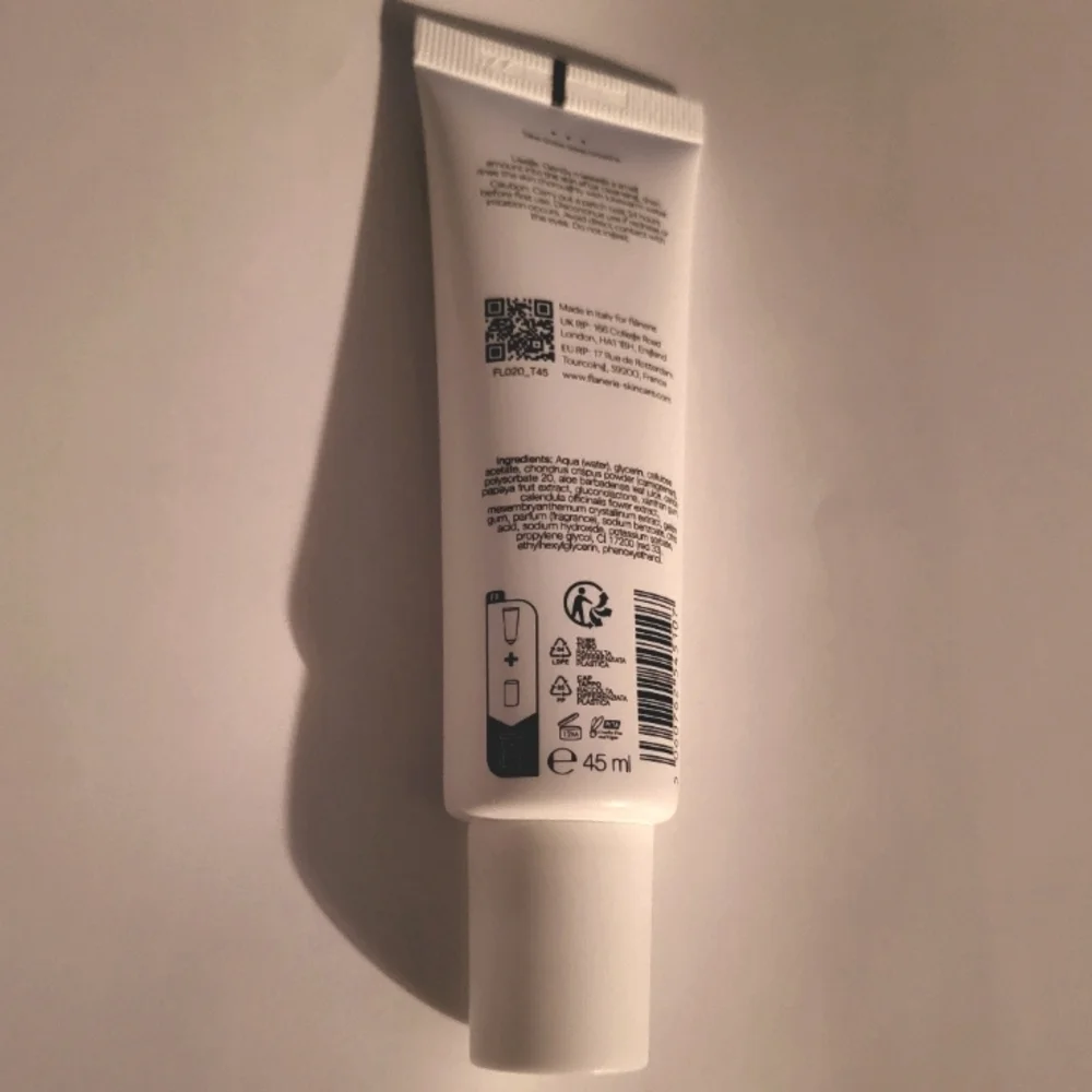 Flȃnerie pore refining
