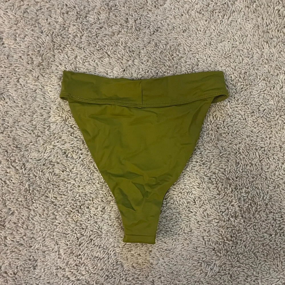 Tribe Kelley High Waisted Swimsuit Bottoms | XS