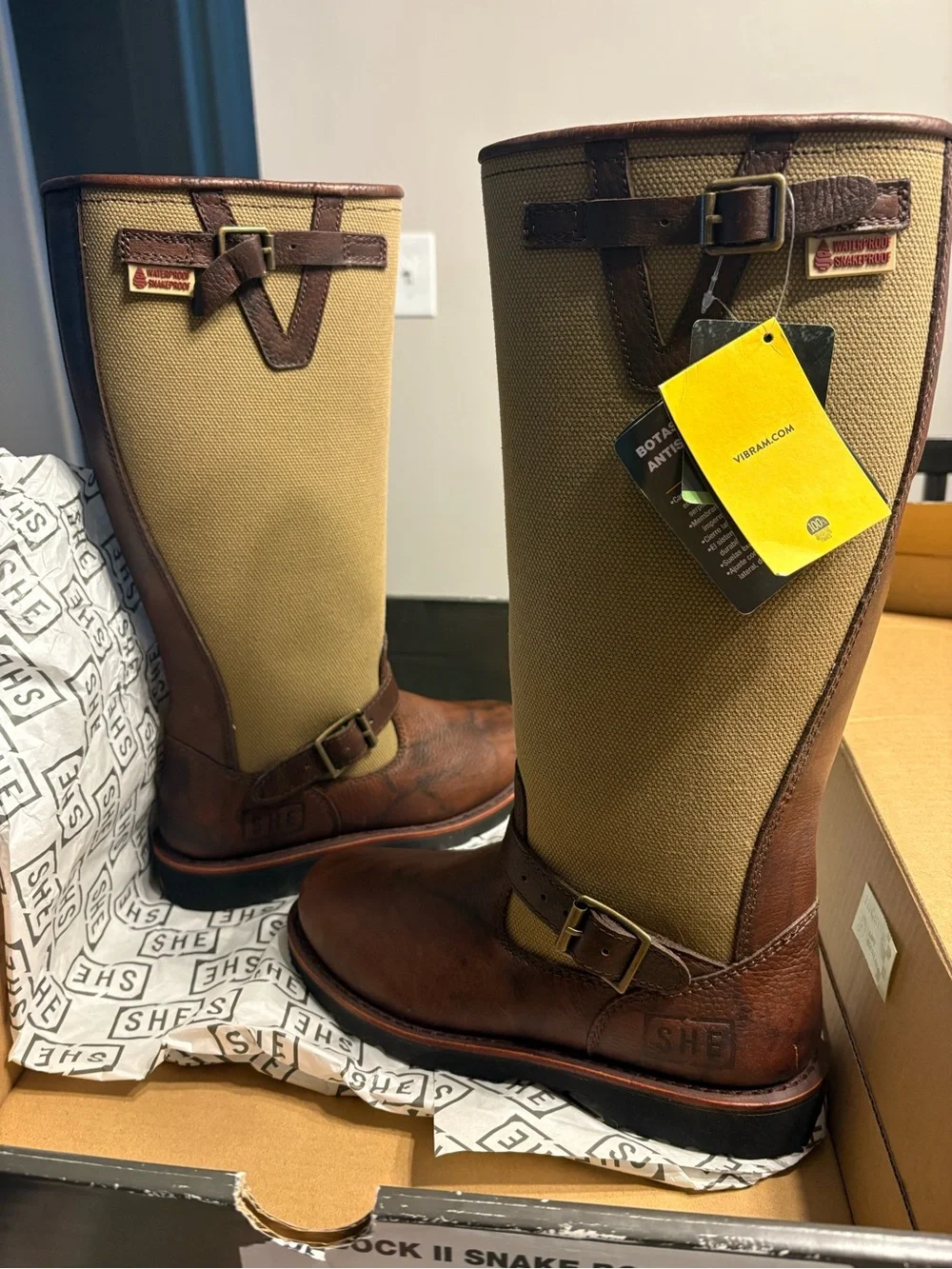 She Outdoor brand new