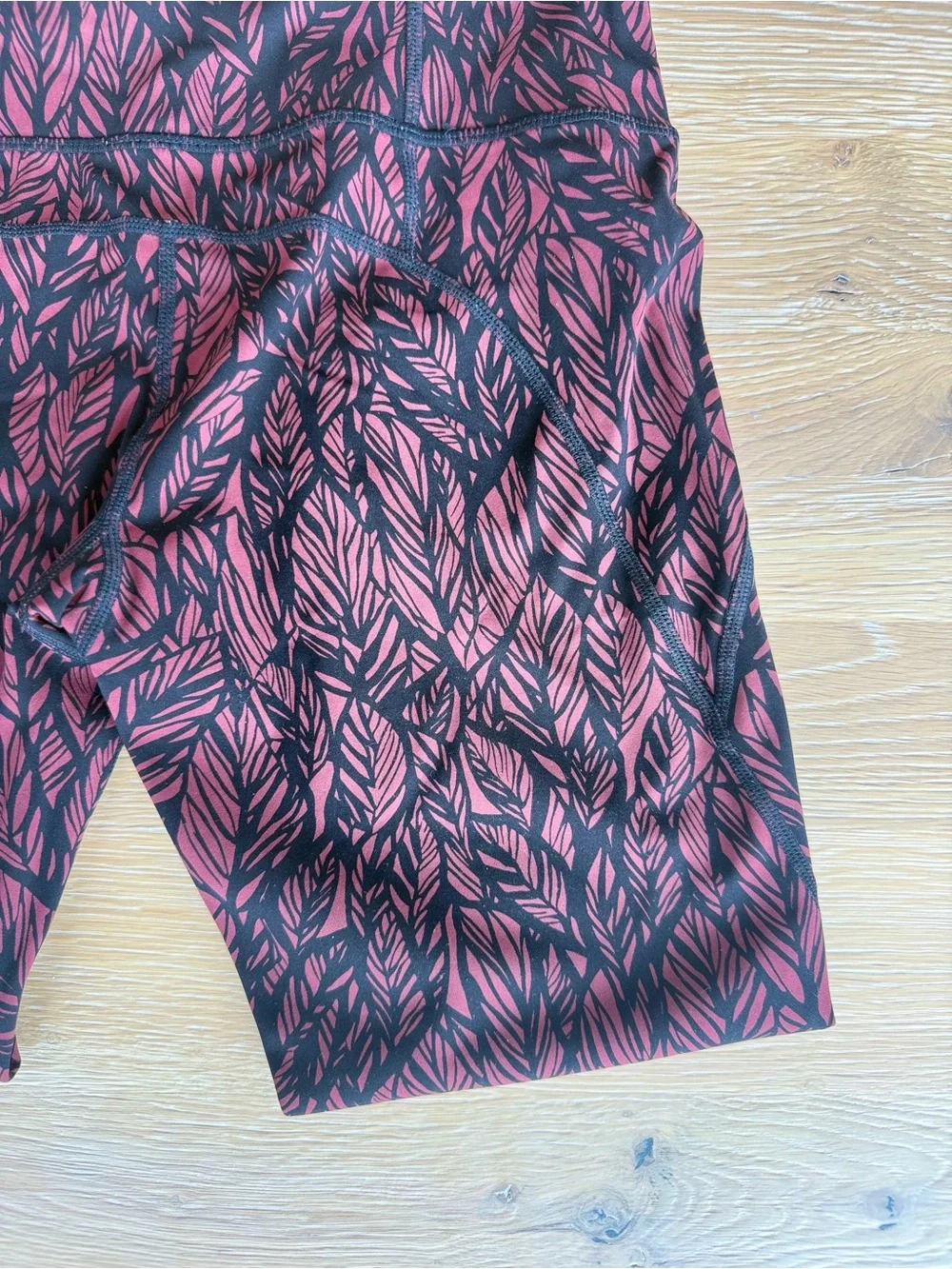 Sweaty Betty Burgundy Leaf-Print High-Waist 7/8 Leggings