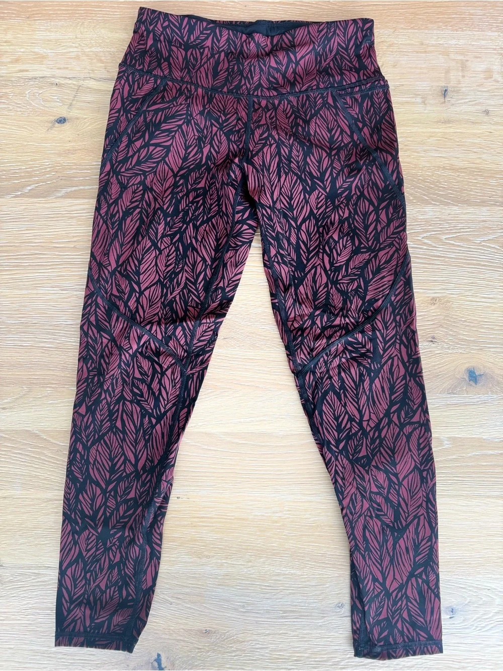 Sweaty Betty Burgundy Leaf-Print High-Waist 7/8 Leggings